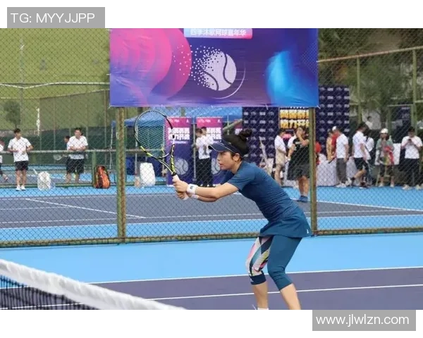 成都网球队与南京网球队赛后复盘分析比赛节奏与战术对决的深度剖析 成都网球队与南京网球队赛后复盘分析比赛节奏与战术对决的深度剖析