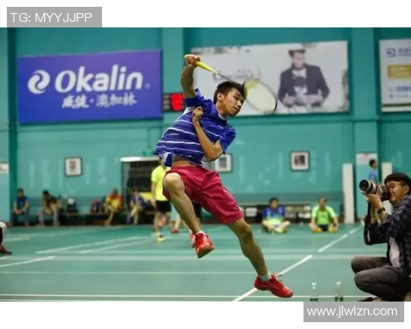 武汉羽毛球队耐力争议引发热议球迷与专家观点交锋探讨训练方法与比赛策略 武汉羽毛球队耐力争议引发热议球迷与专家观点交锋探讨训练方法与比赛策略