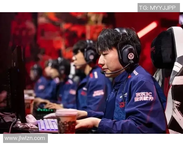 英雄联盟背后的故事:JDG战队的荣耀与坚持之路 英雄联盟背后的故事:JDG战队的荣耀与坚持之路